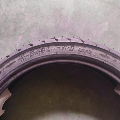 80/90-14 pneumatici per moto senza tubi con certificato e gomma naturale di colore nero