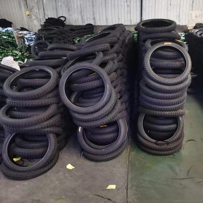 Contenuto naturale Motociclo tubo interno 300-18 per pneumatici tubi interni motociclo 470g