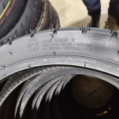 Pneumatici 110/70-17 di prim'ordine per motociclette da riparare o da sostituire