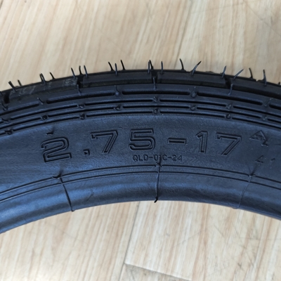 Pneumatici di gomma naturale per moto e pneumatici senza tubi 2.75-17