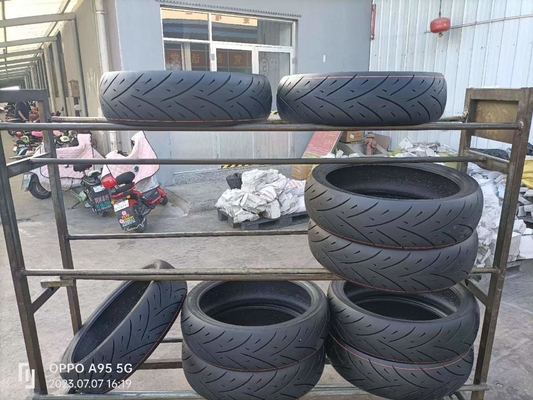 170/50-21 160/50-23 Pneumatici per moto 8,2 kg Tempo di consegna 25-30 giorni