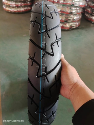 90/90-18 Pneumatici per moto adatti alle varie esigenze dei clienti