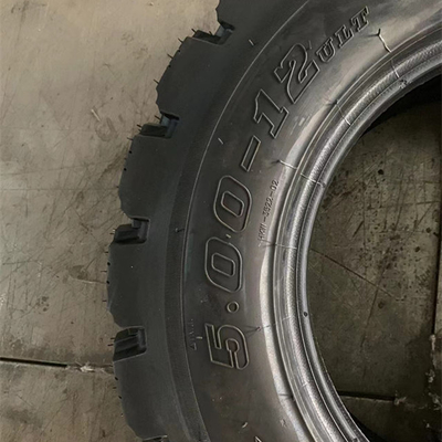 5000 pcs al giorno Capacità di produzione Pneumatici da moto Beast 5.00-12 per il mercato africano