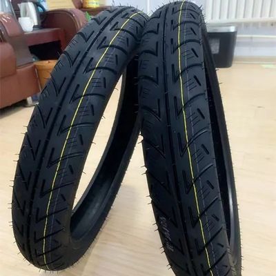 Pneumatici sportivi a doppia trazione per motociclette di tutte le dimensioni 90/90-18 con contenuto di gomma compreso tra il 30% e il 45%