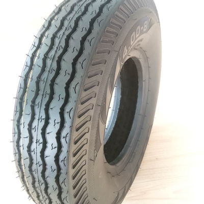 Contenuto di gomma naturale del 35%-55% Pneumatici da motocicletta 400-8 LLantas 4.00-8 con disegno popolare