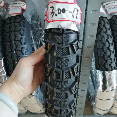 Pneumatici per motocicli 14 16 17 18 19 21 pollici di gomma naturale cavallo volante