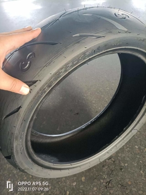 180/50-17 180/55-17 190/50-17 190/55-17 200/50-17 200/55-17 Pneumatici per motocicli