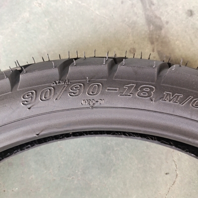 Vendita pneumatici per motocicli pneumatici 90/90-18 con 6pr/8pr Ply Rating gomma naturale