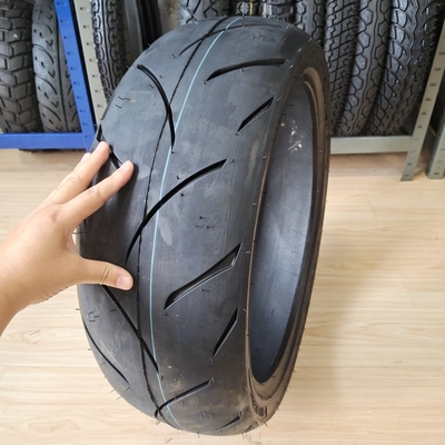 Pneumatici per motocicli 180/55-17 190/55-17 per il porto di Qingdao