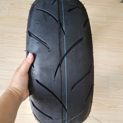 Pneumatici per motocicli 180/55-17 190/55-17 per il porto di Qingdao
