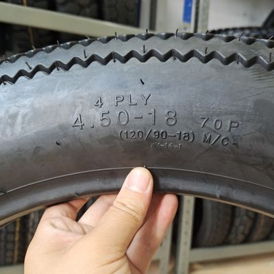 Sawtooth Vintage Pneumatico per motociclette Pneumatico 5.00-16 4.50-18 con gomma naturale a Qingdao