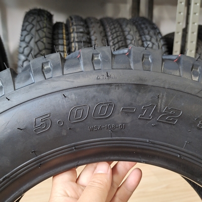 Tipo di tubo / pneumatici per motociclette senza tubo 5.00-12 con 35%-55% di contenuto di gomma e conveniente