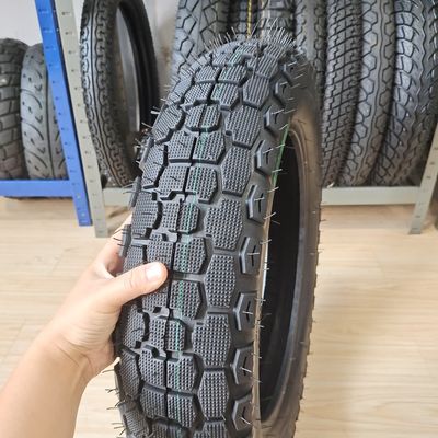 Pneumatici resistenti all'usura 130/90-15 per motociclette con materia prima di nylon in gomma naturale, acciaio