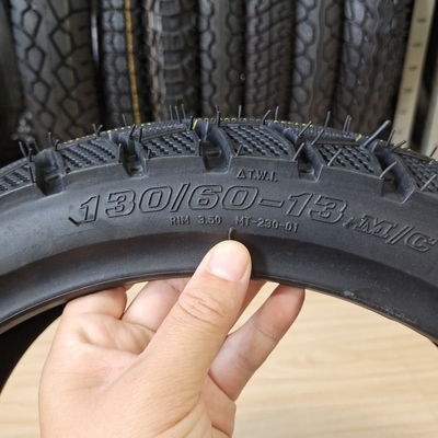 Pneumatici senza tubi per motocicli per il mercato del Venezuela