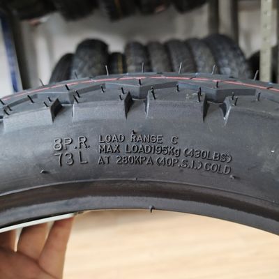 Venezuela Mercato pneumatici per motociclette 3.60H18 con colore nero e Qingdao porto di carico