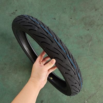 Pneumatici neri per motociclette / Llantas de Moto / Neumatico Moto con 35%-55% di gomma