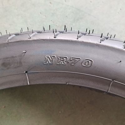 70/100-17 Tubo interno in gomma butila in involucro nero per motociclette professionali