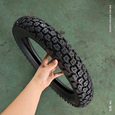 Pneumatico nero senza tubo per moto TT Pneumatico 3.50-18 dal mercato di Qingdao
