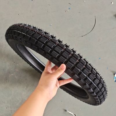 Vendere direttamente pneumatici da motocicletta con 35%-55% di gomma e colore nero