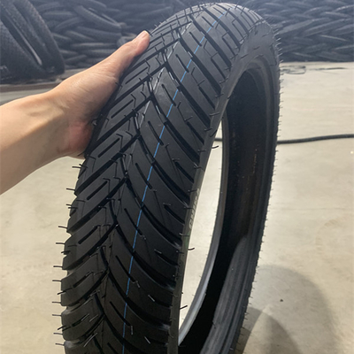 Resistenza alla trazione 10.5 Pneumatici per moto Scooter elettrico 110/80-18 con contenuto di gomma 35%-55%