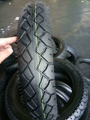Tempo di consegna 25-30 giorni ruote motociclette pneumatici 90/90-18 e tubo con OEM accettabile