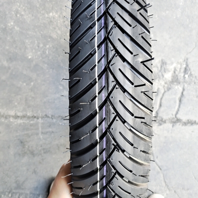 Nero 90/90-17 Ply Rating 6PR/8PR Ruota posteriore Pneumatico per motociclette