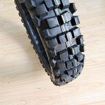 Materiale grezzo pneumatico per moto 110/90-18 pneumatico senza tubi per prestazioni