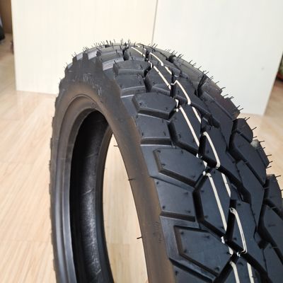 35%-55% di contenuto di gomma pneumatico spessito pneumatico 110/90-16 per le prestazioni