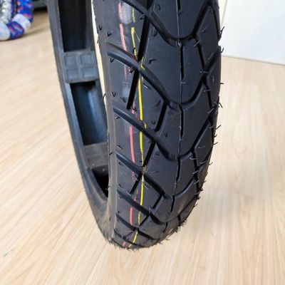 Pneumatici per motocicli in acciaio e gomma naturale 90/90-17 per il mercato sudamericano