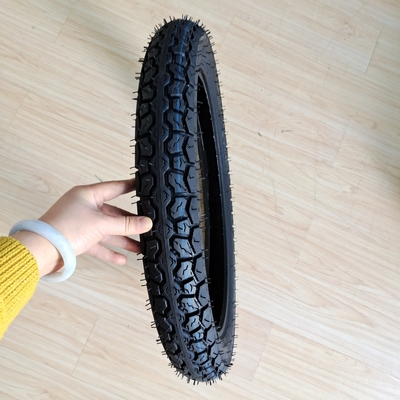 3.00-17 Pneumatici ad alta resistenza Pneumatici per motociclette con materiale di nylon in gomma naturale e acciaio