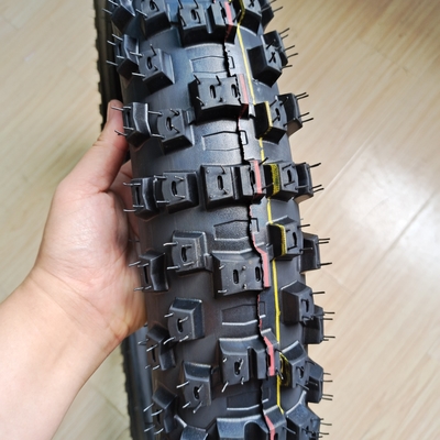 Pneumatici per motociclette da corsa 80/100-19 con Ply rating 6pr/8pr e contenuto di gomma del 35%-55%