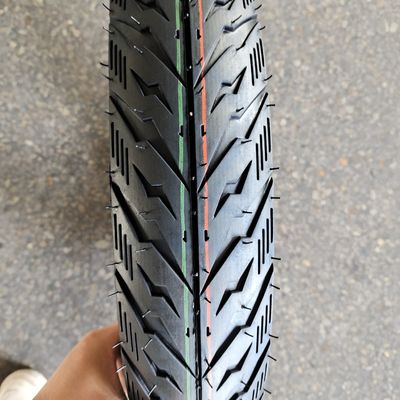 100/80-14 Pneumatici da motocicletta con 35%-55% di contenuto di gomma e involucro