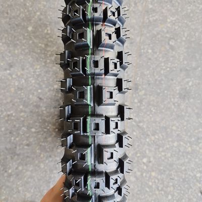 Rifornimento pneumatici per motocicli 3.00-17 con materia prima in gomma naturale acciaio nylon