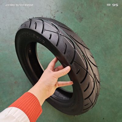 110/90-13 Pneumatico per motociclette Pneumatico nero di nylon con Ply rating 6pr/8pr