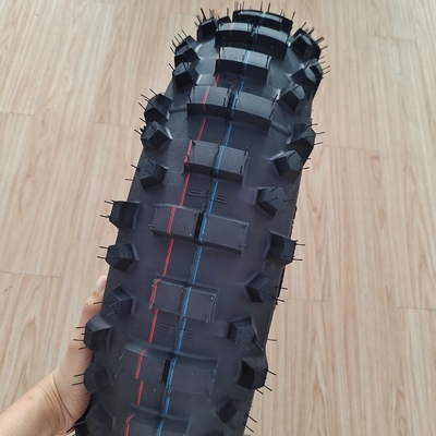 140/80-18 140/80/18 140/80 R18 pneumatici per motocinotti di gomma cinese destinati al mercato nordamericano