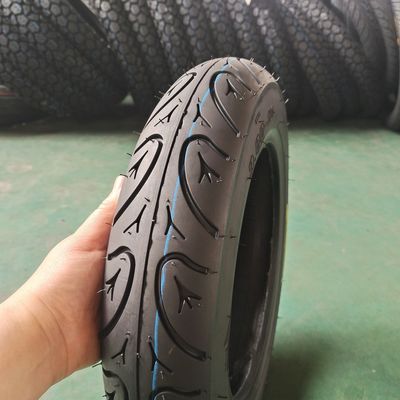 Capacità di produzione Pneumatici per scooter e motociclette 5000 p.p. al giorno 3.00-10 Scopo Sostituzione/riparazione