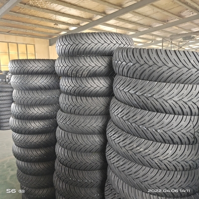 LIFO Motocicli Ruote di motocicli Pneumatici 100/90-17 per carico Porto Porto di Qingdao