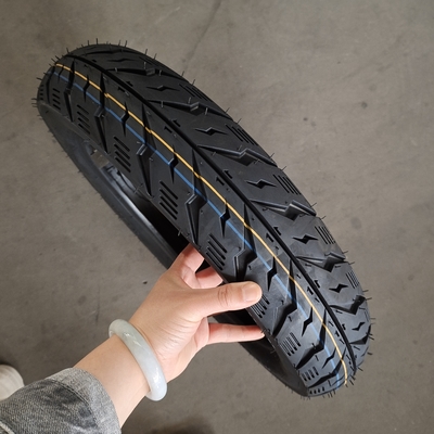 Pneumatici per motocicli senza tubo in gomma 90/90-10 90/100-10 100/90-10 110/90-10