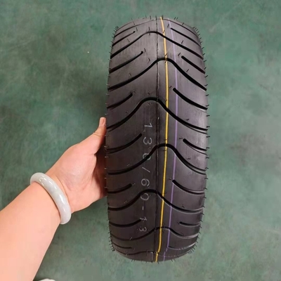 Prendi il tuo scooter con pneumatici da 3.50-10 per motociclette Capacità di produzione 5000 pezzi al giorno