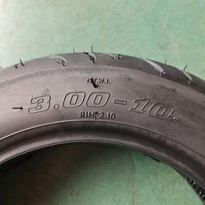 Vendere pneumatici da scooter con tensione di 10,5 per sostituzione/riparazione di accessori per motocicli