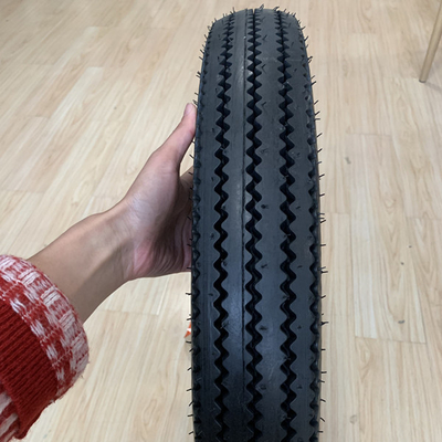 Forza di trazione leader sul mercato 10.5 Pneumatici per motocicli 4.00-19 per il mercato africano
