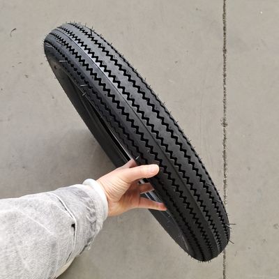 4.50-18 4.00-19 4.50-19 5.00-17 Pneumatici per motociclette con tempi di consegna entro 25 giorni