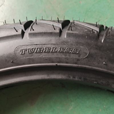 Pneumatici senza tubi per motocicli 3.00-18 35%-55% Contenuto di gomma 6pr/8pr Ply Rating