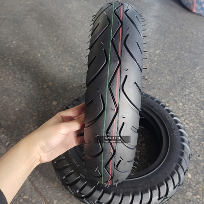 Contenuto di gomma del 35%-45% Pneumatici senza tubi per motociclette 3.50-10 350 10 con materiale durevole