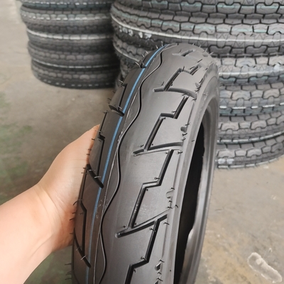 Pneumatici senza tubi per motocicli 3.50-10 3.00-10 con materia prima di gomma naturale acciaio nylon