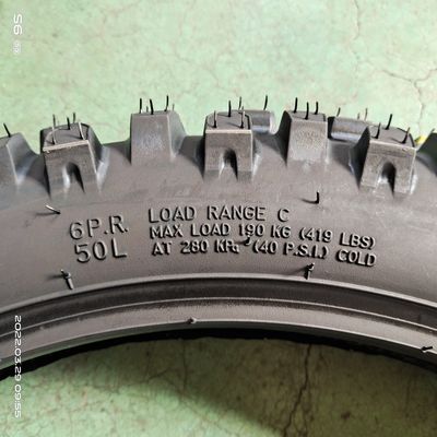 Fornitura di pneumatici per motocicli senza tubi per veicoli pesanti