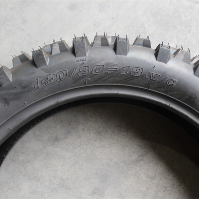 140/80-18 140/80r18 Pneumatici morbidi per motociclette fuoristrada per i viaggi dei piloti americani e russi