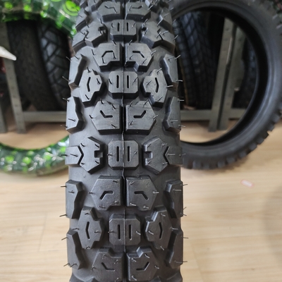 Capacità di produzione di 5000 pezzi al giorno pneumatici da 18 pollici per moto 90/90-18 909018
