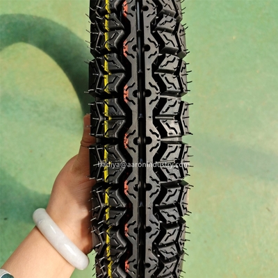 300/18 Casco di pneumatici per motociclette solide 3.2/3.4KG per il mercato messicano