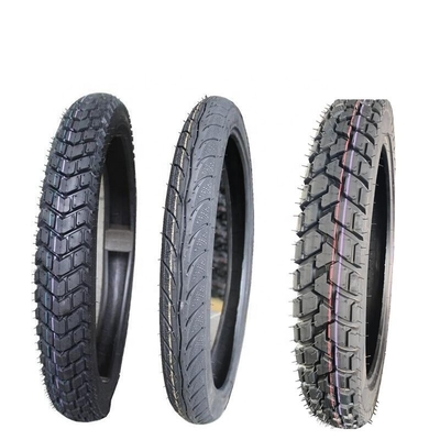 35%-55% di contenuto di gomma Casco del pneumatico 130/70-17 Pneumatici per motocicli e pneumatici durevoli